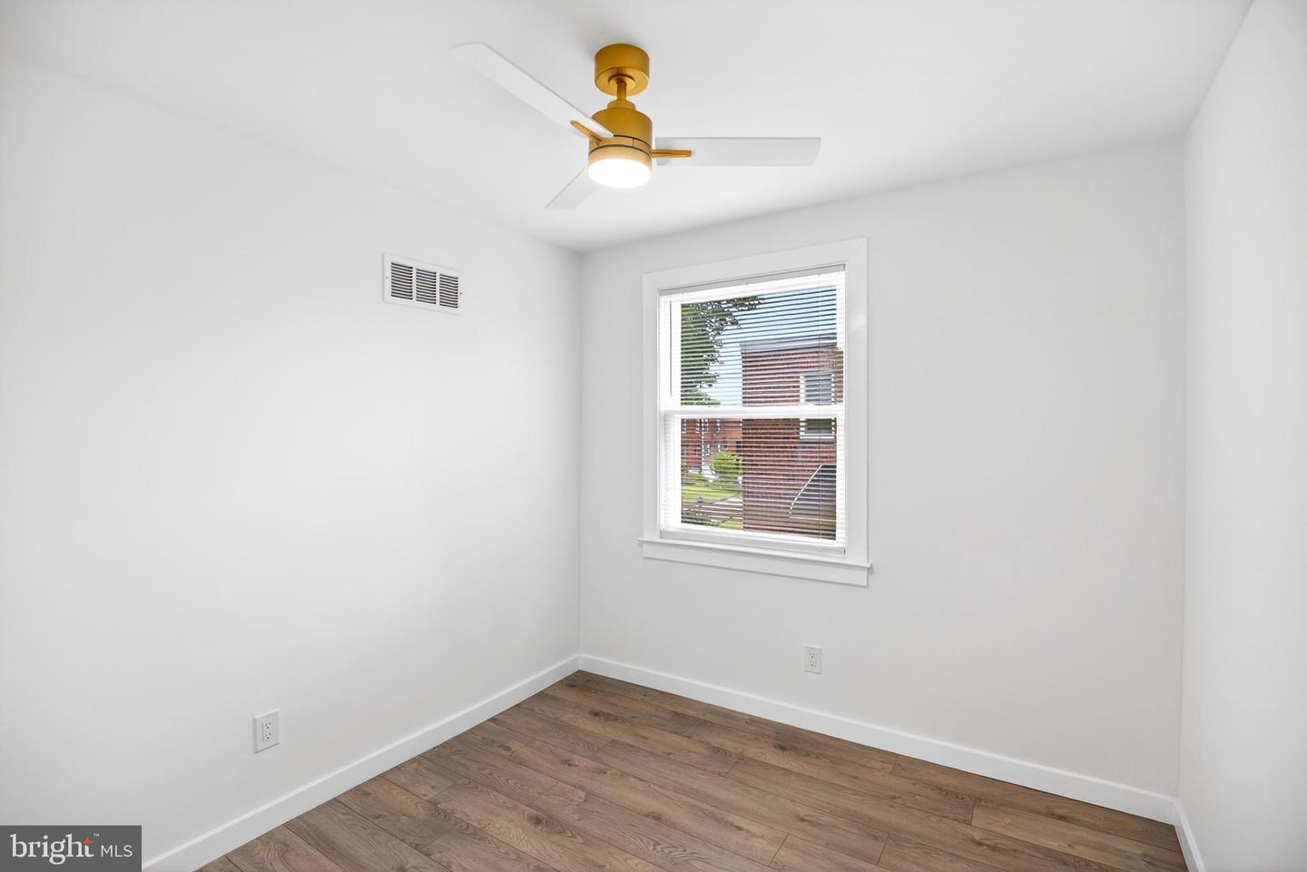 6306 Milton St Property Photo 20