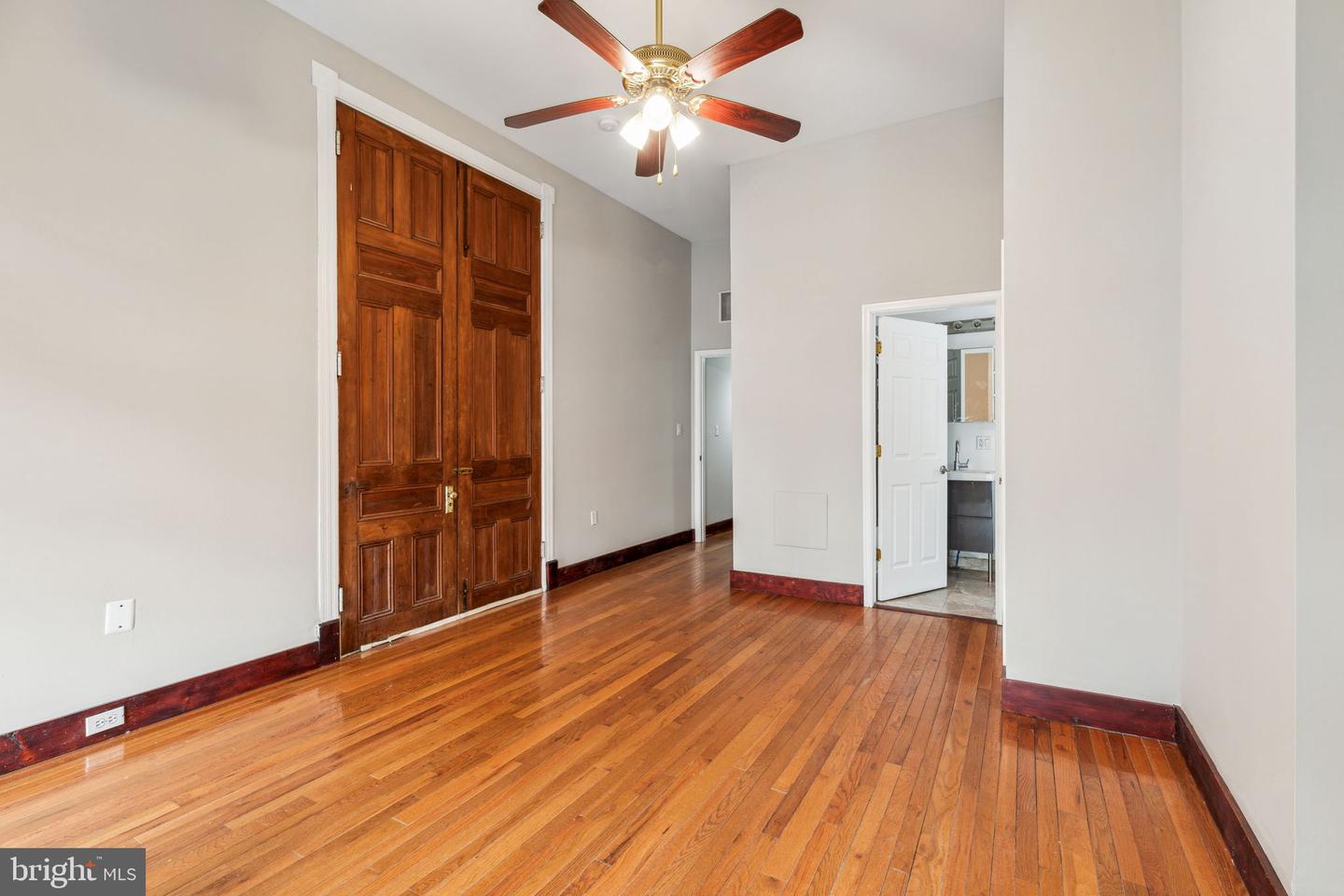 3414 Spring Garden St Property Photo 4