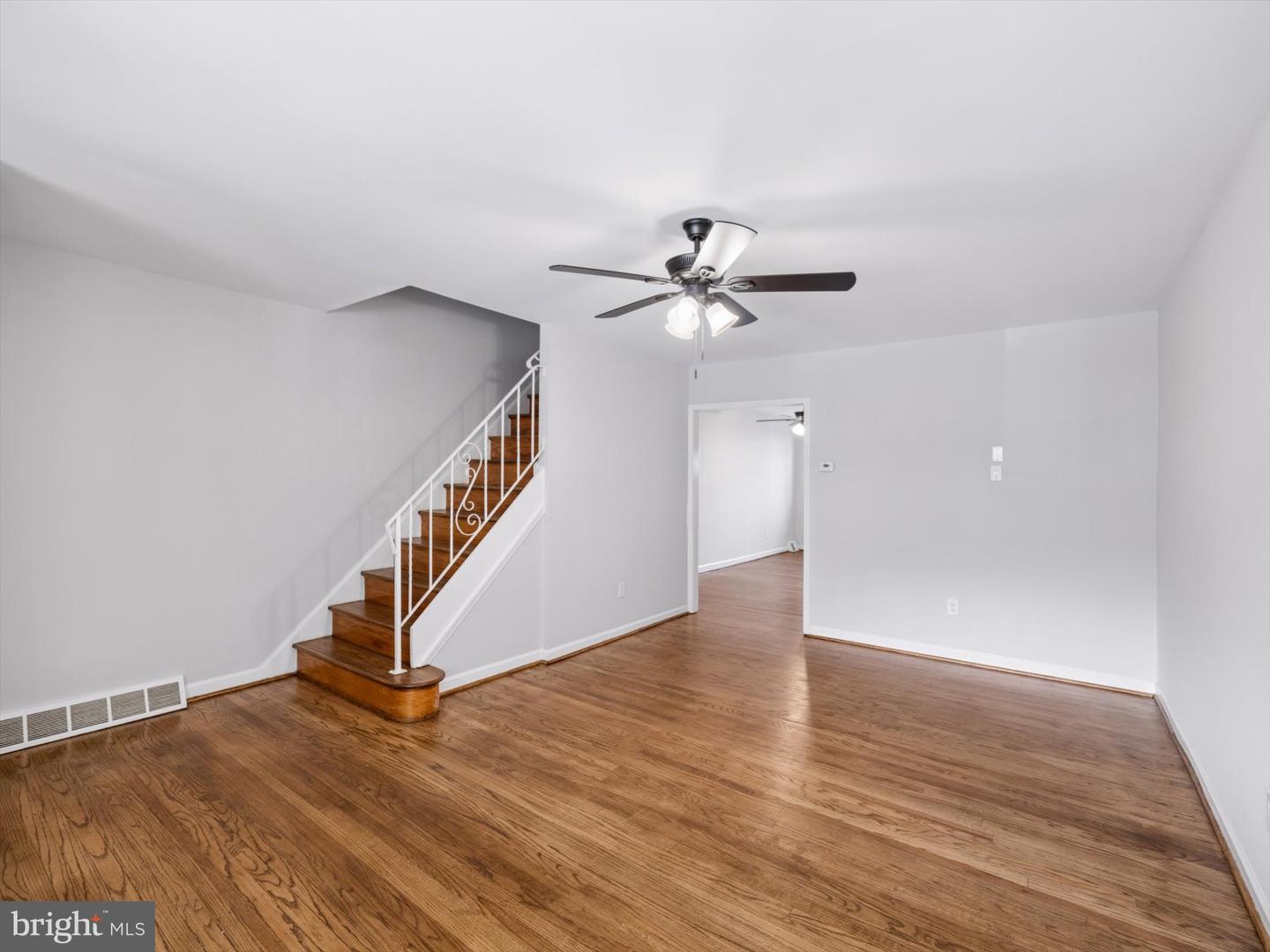 310 Ripka St Property Photo 6