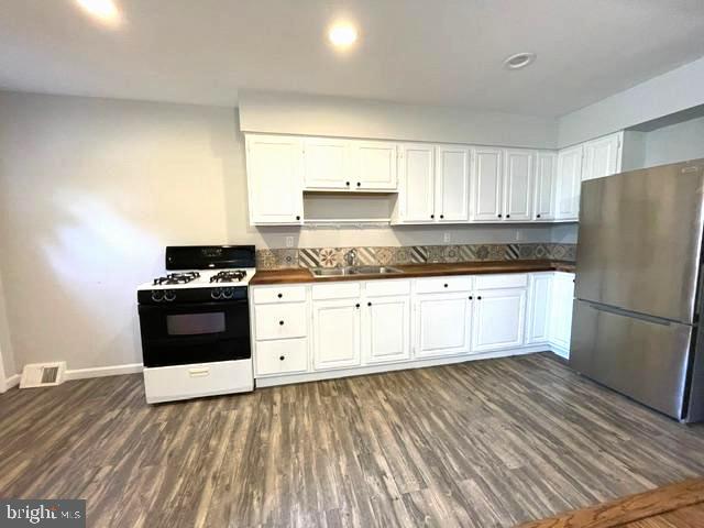 310 Ripka St Property Photo 8