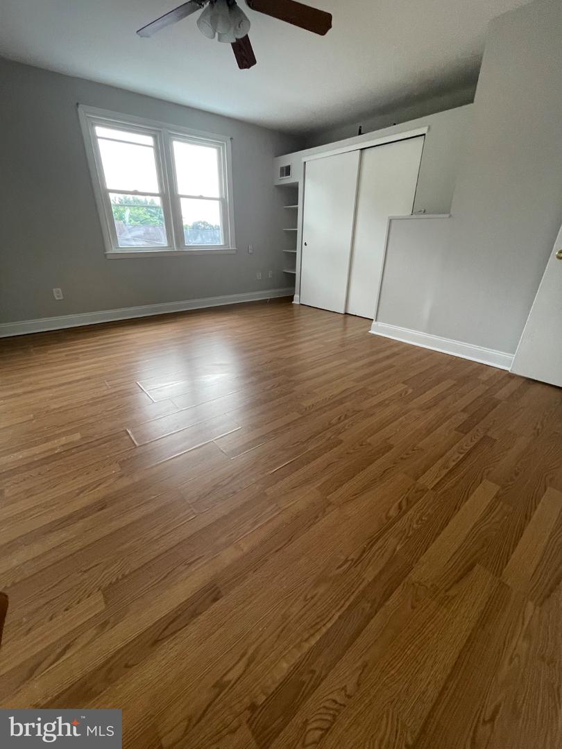 310 Ripka St Property Photo 11