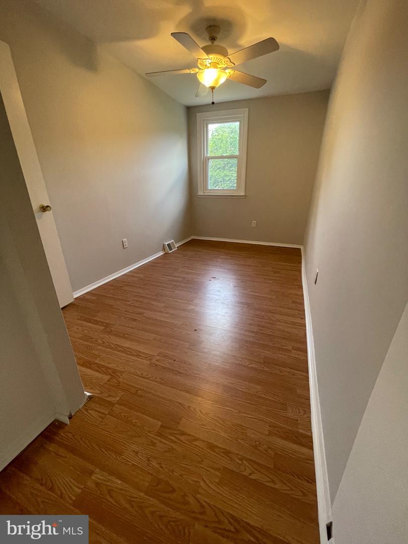310 Ripka St Property Photo 13