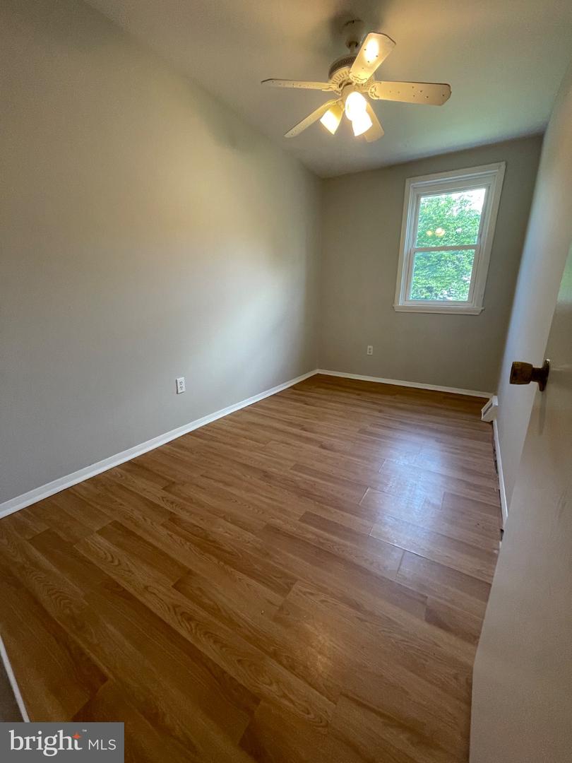 310 Ripka St Property Photo 14