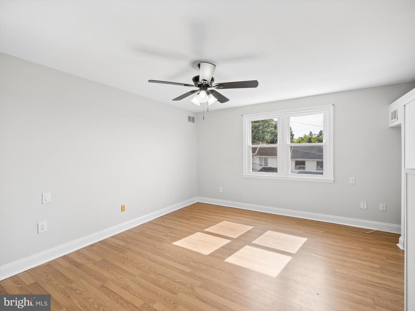 310 Ripka St Property Photo 20