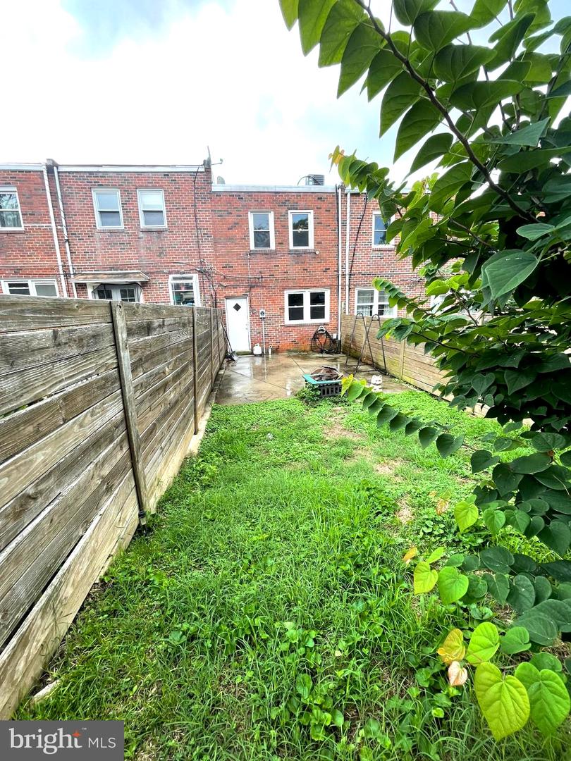 310 Ripka St Property Photo 25