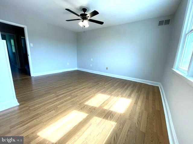 310 Ripka St Property Photo 26