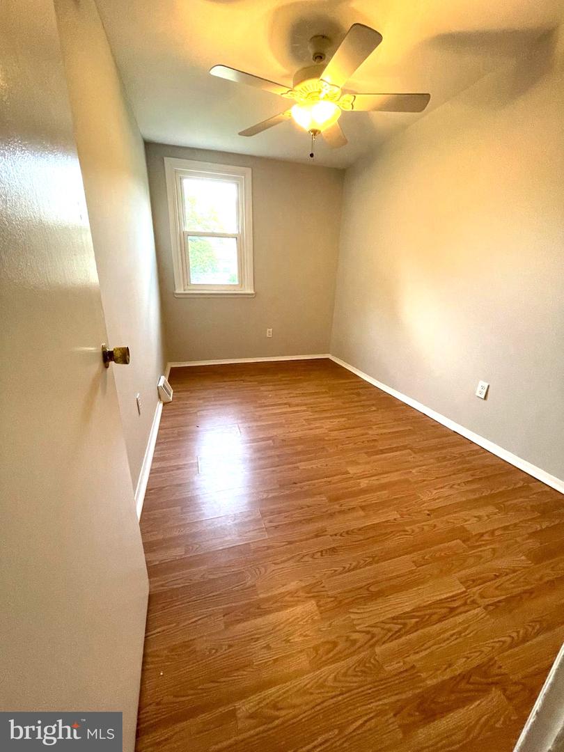 310 Ripka St Property Photo 28