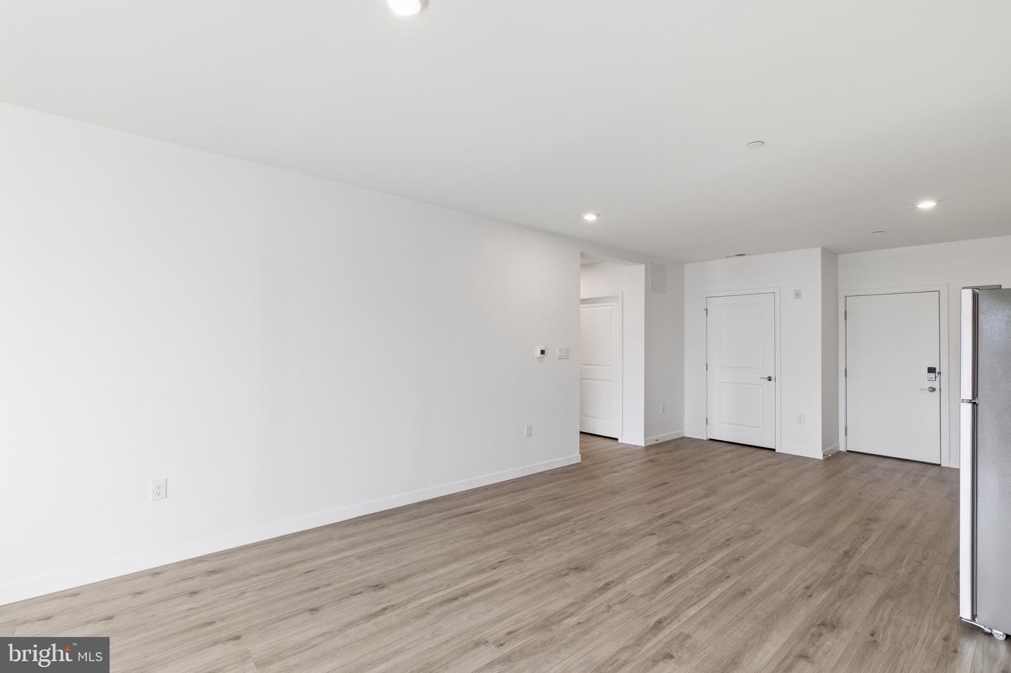 915 N Broad St #606 Property Photo 9