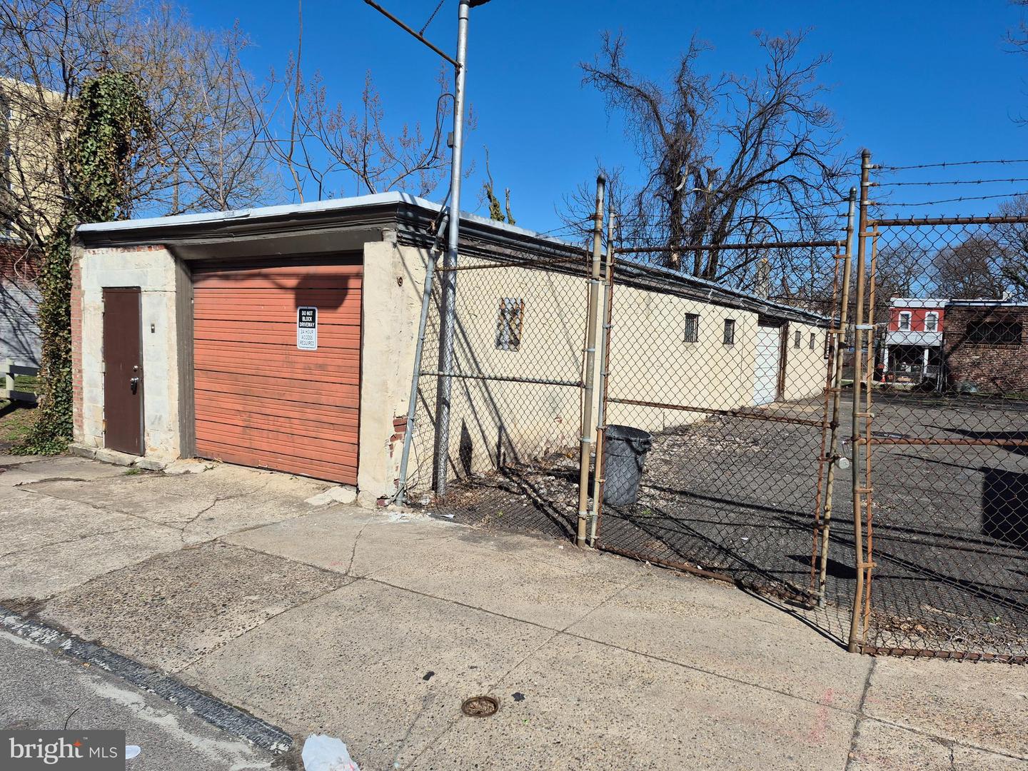 6139-43 E Wister St Property Photo 2