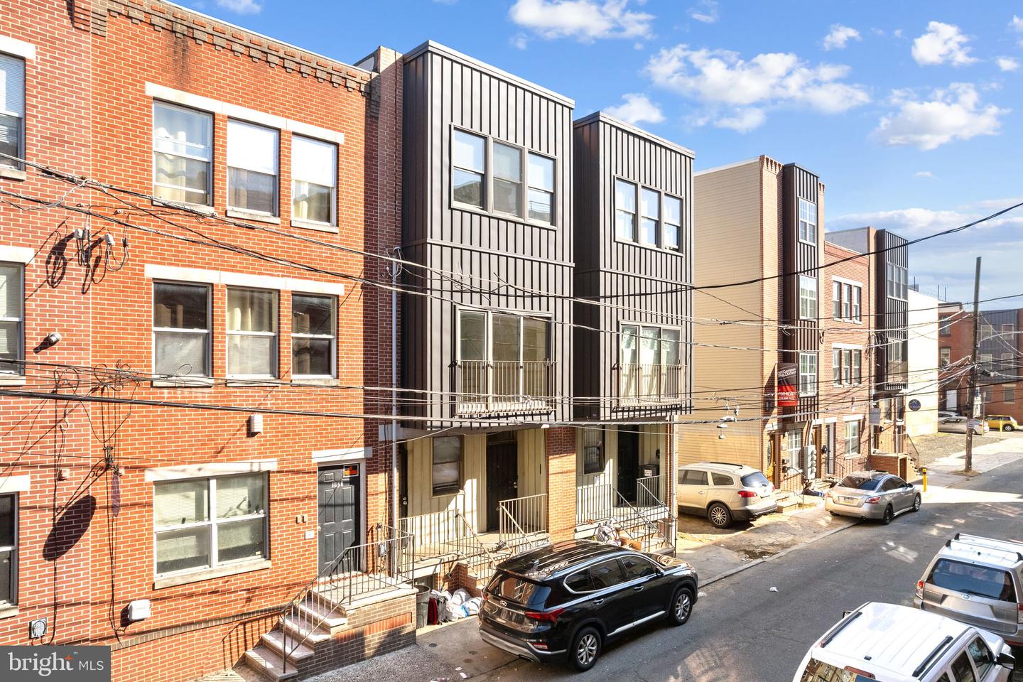 1921 N Gratz St Property Photo 2