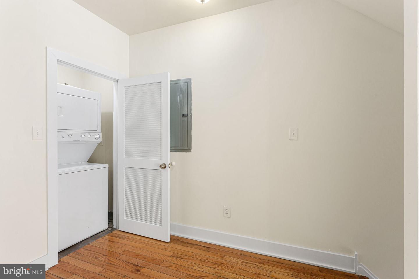 1921 N Gratz St Property Photo 7