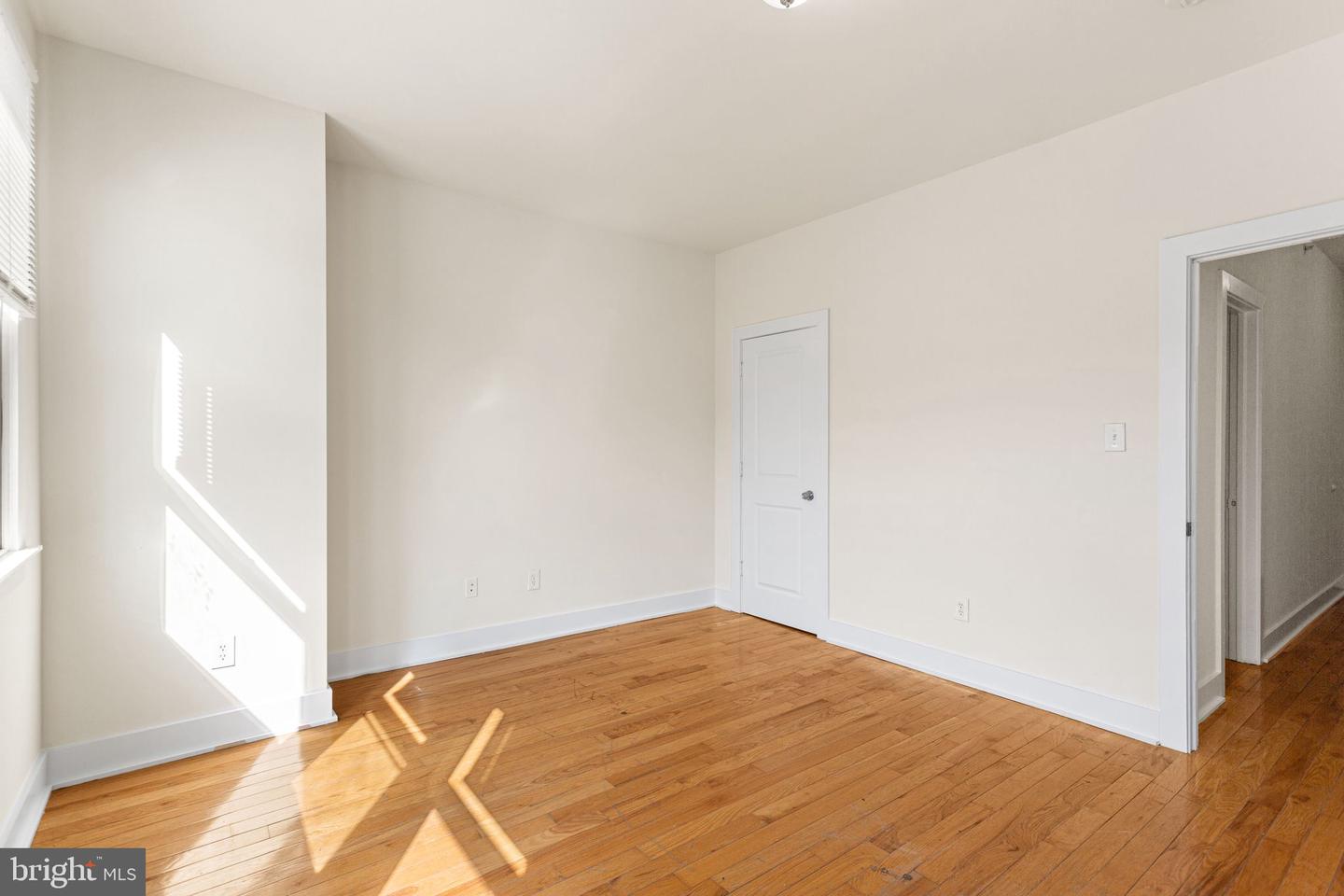 1921 N Gratz St Property Photo 11