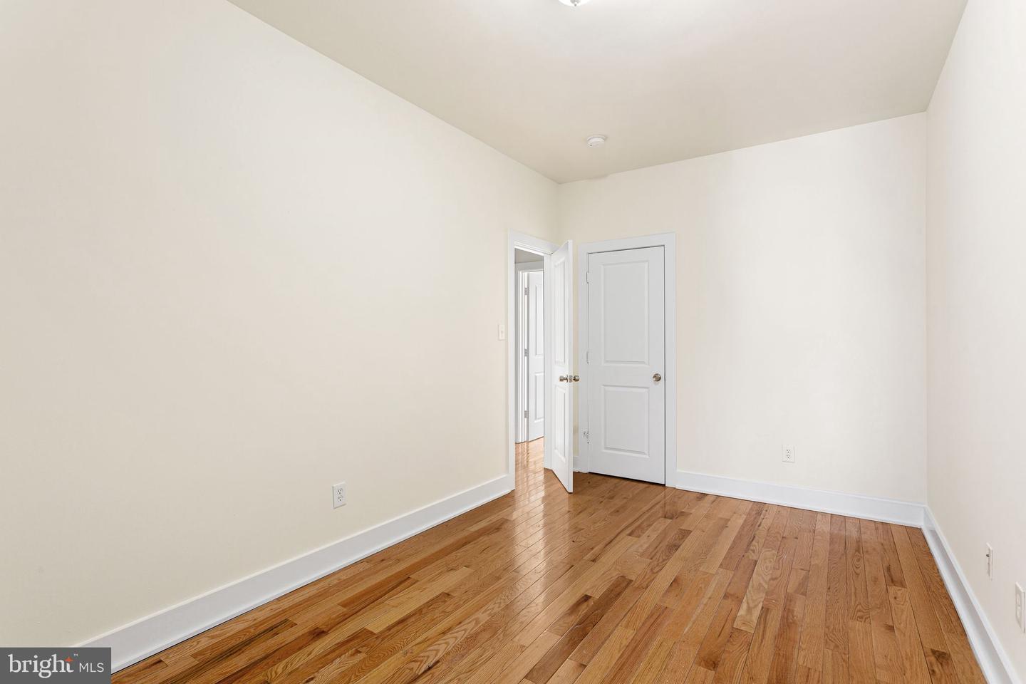 1921 N Gratz St Property Photo 15