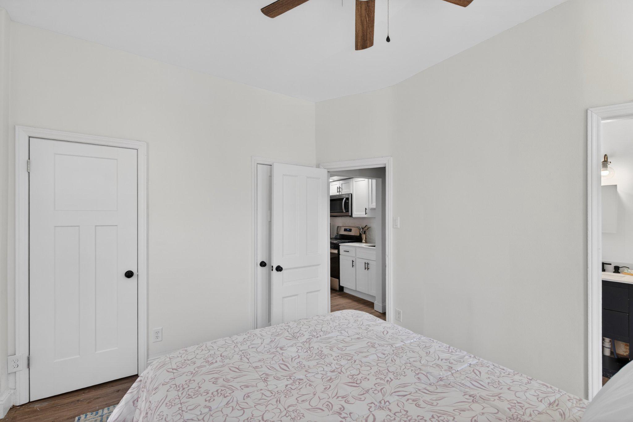 4733 Cedar Ave Property Photo 43