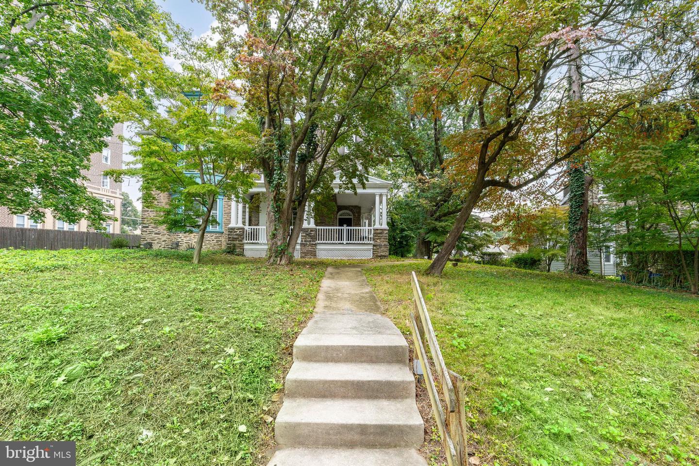 6623 Mccallum St Property Photo 2