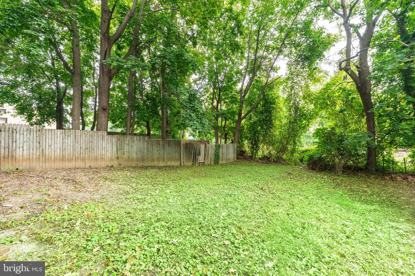 6623 Mccallum St Property Photo 7