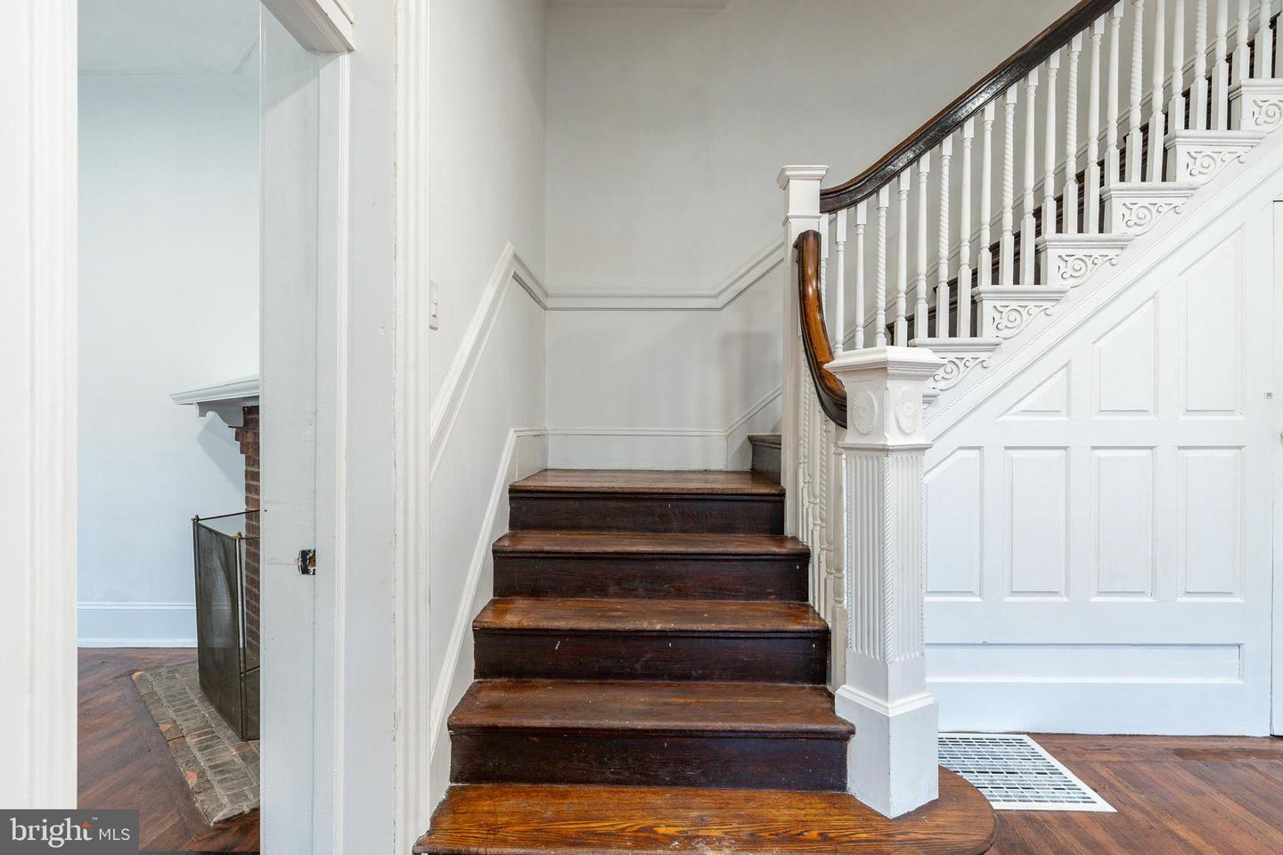 6623 Mccallum St Property Photo 12