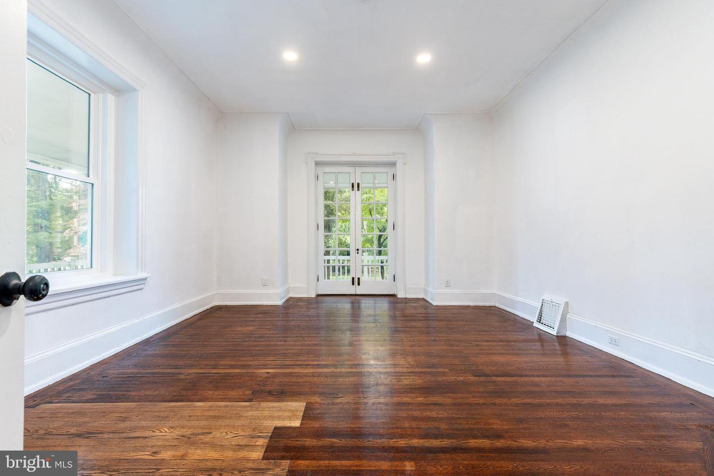 6623 Mccallum St Property Photo 17