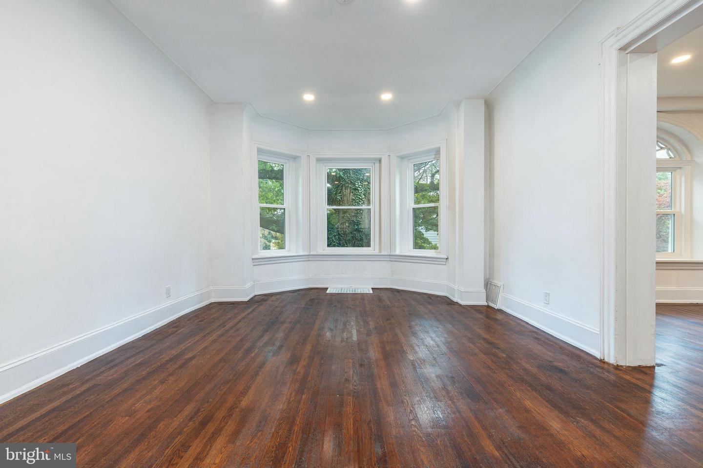 6623 Mccallum St Property Photo 19