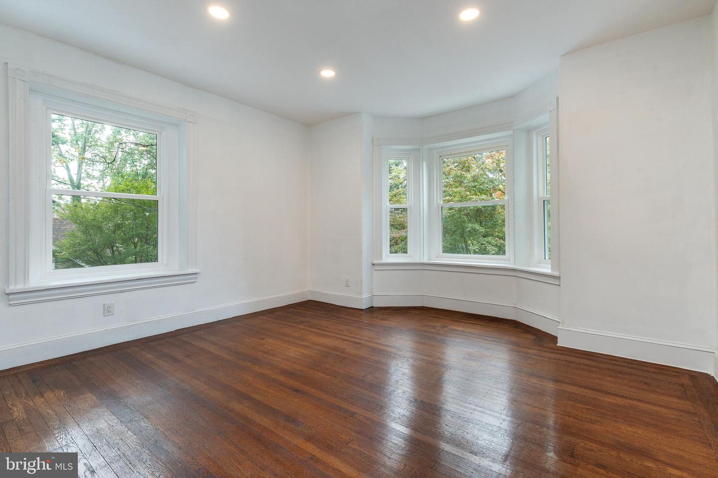 6623 Mccallum St Property Photo 32
