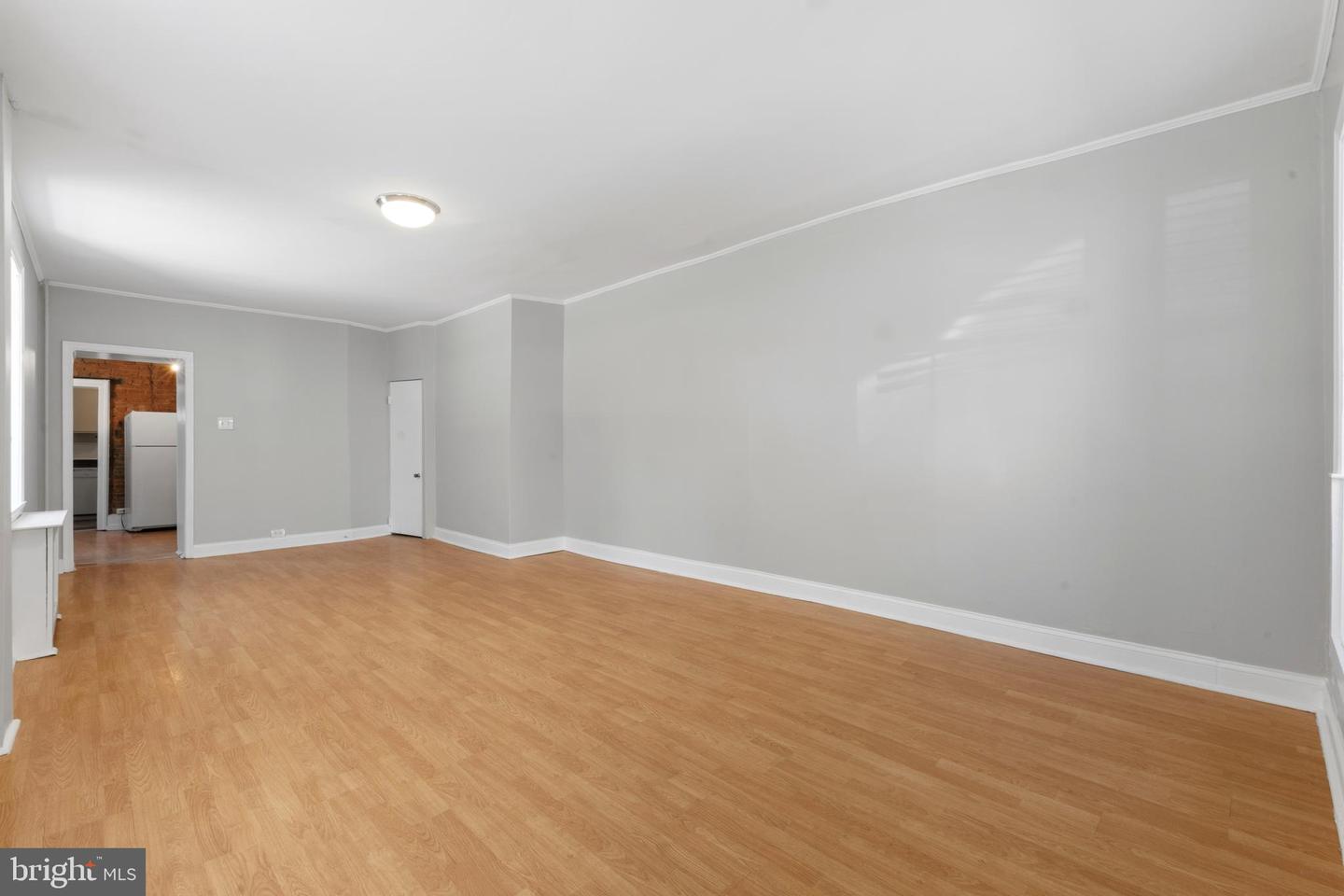 147 Green Ln Property Photo 3