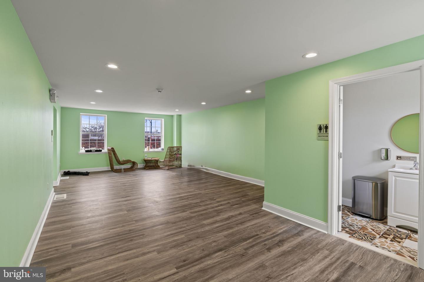 1627-29 E Passyunk Ave Property Photo 30