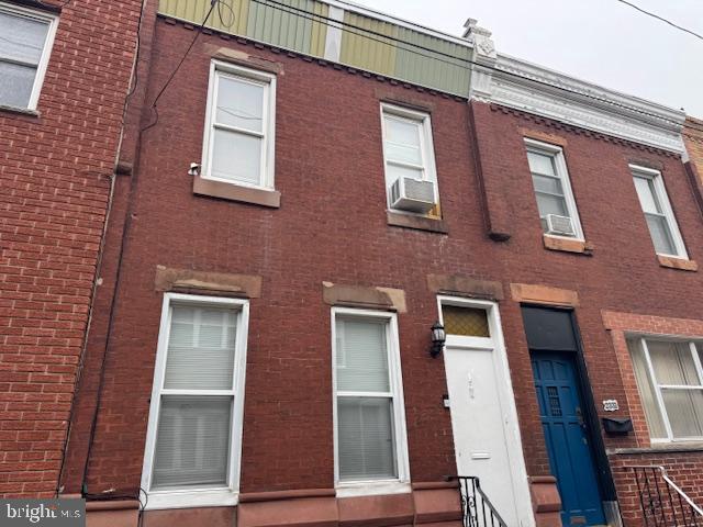 2329 S Hicks St Property Photo 1