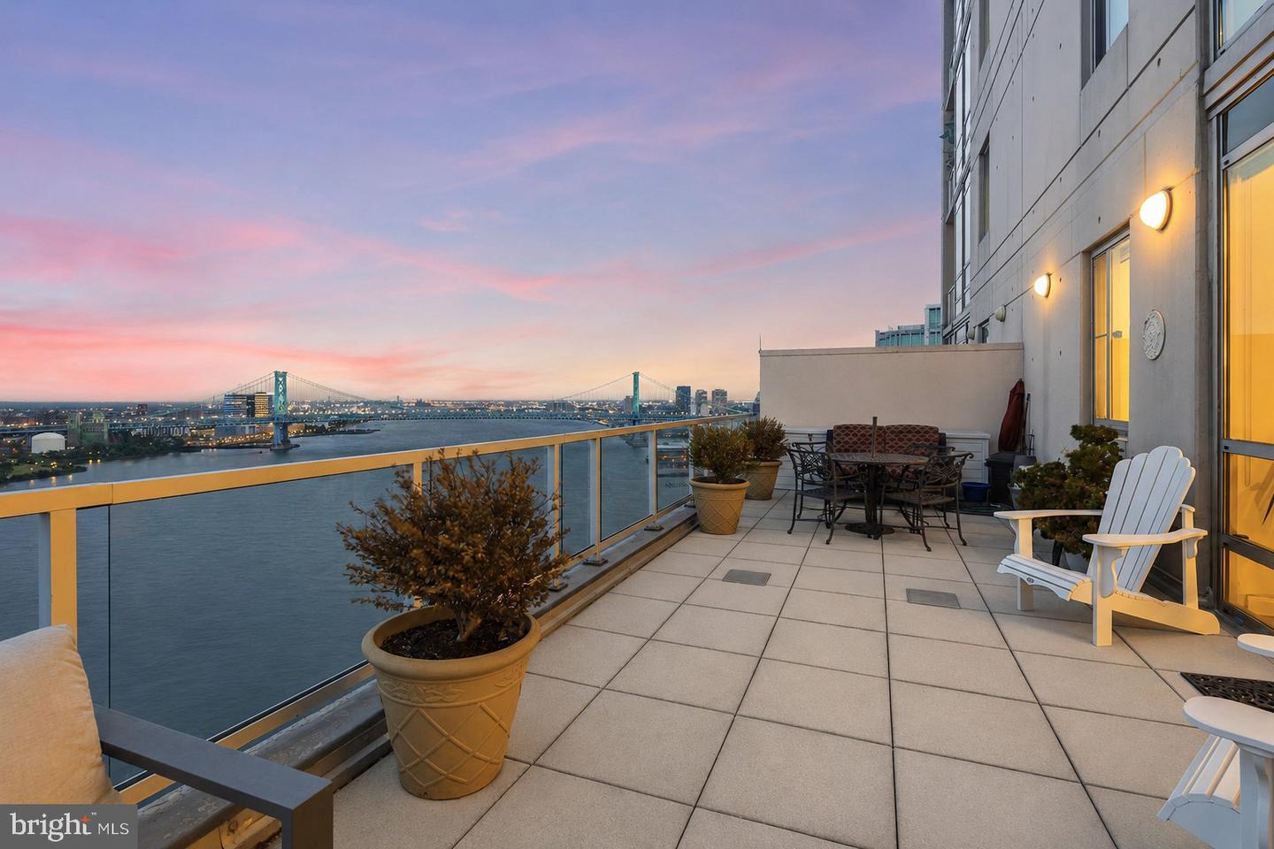 901 N Penn St #r2301 Property Photo 1