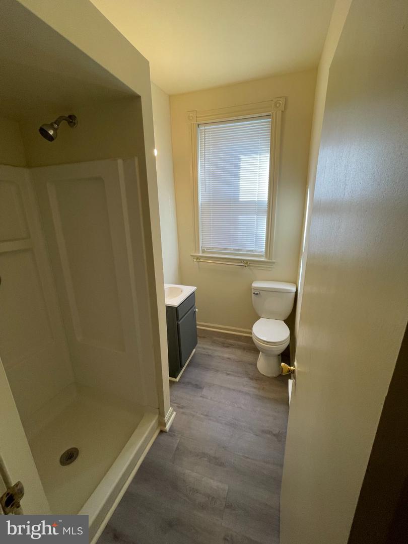 5122 Arch St Property Photo 5