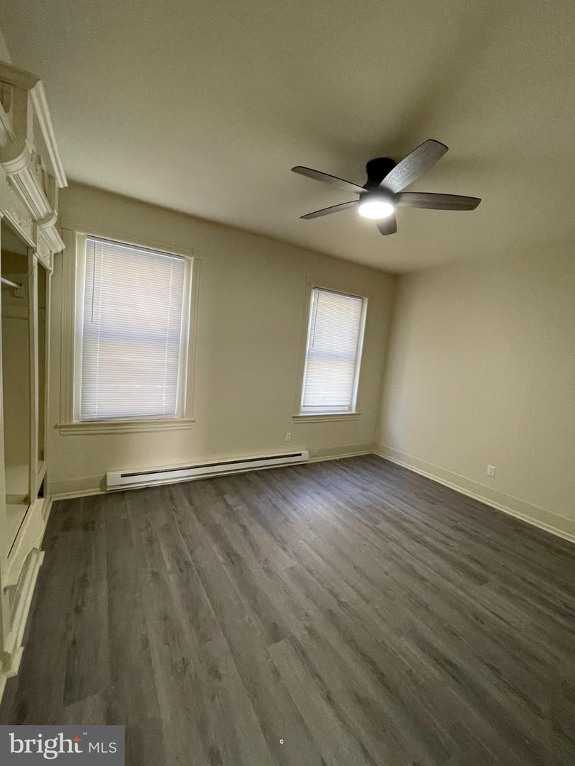 5122 Arch St Property Photo 8