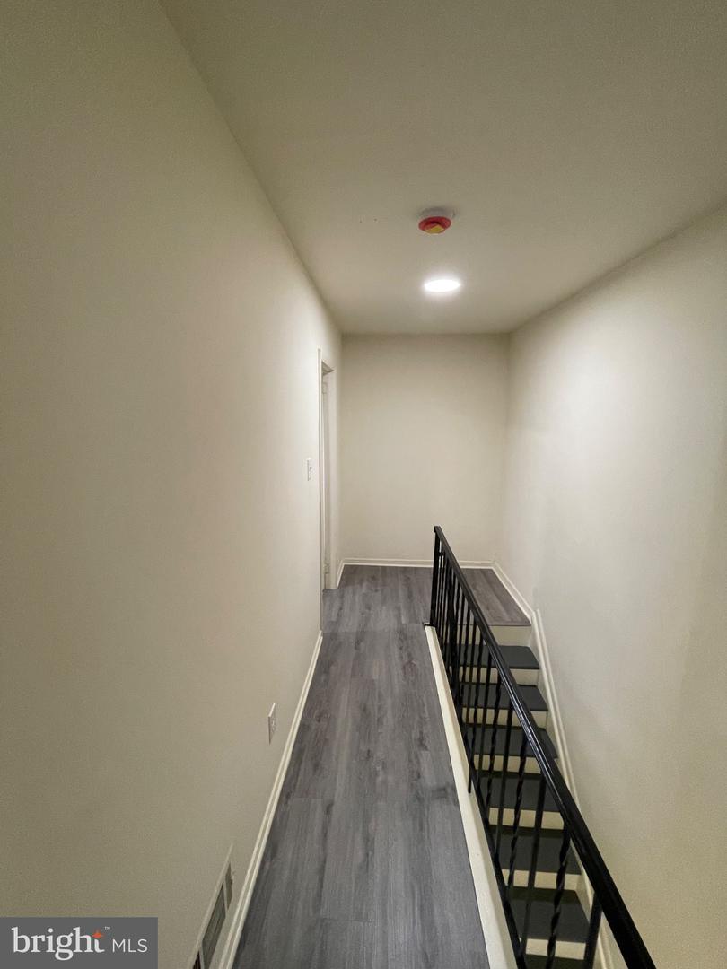 2441 N 5th St Property Photo 19