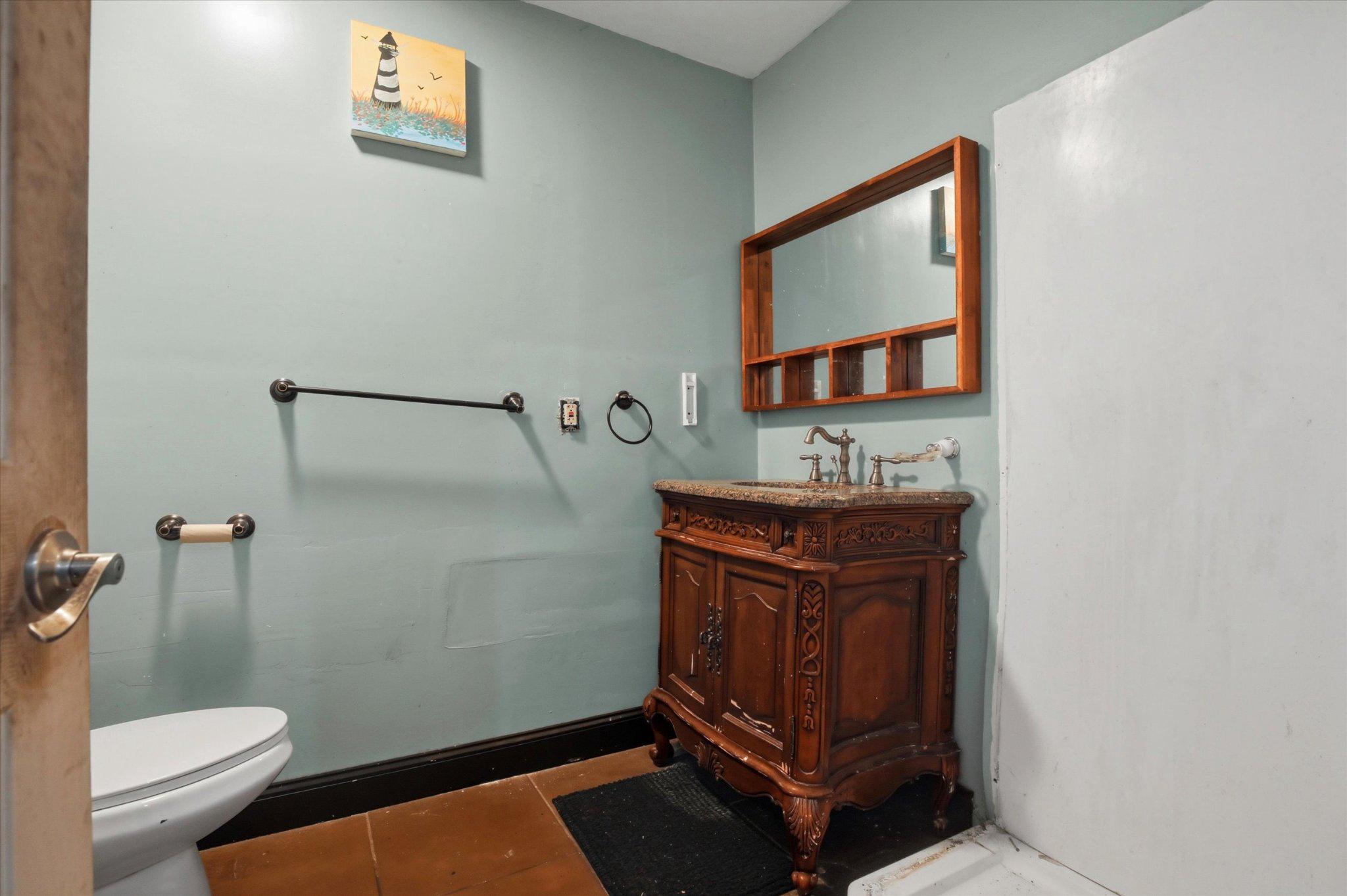 6131 Belfield Ave Property Photo 13