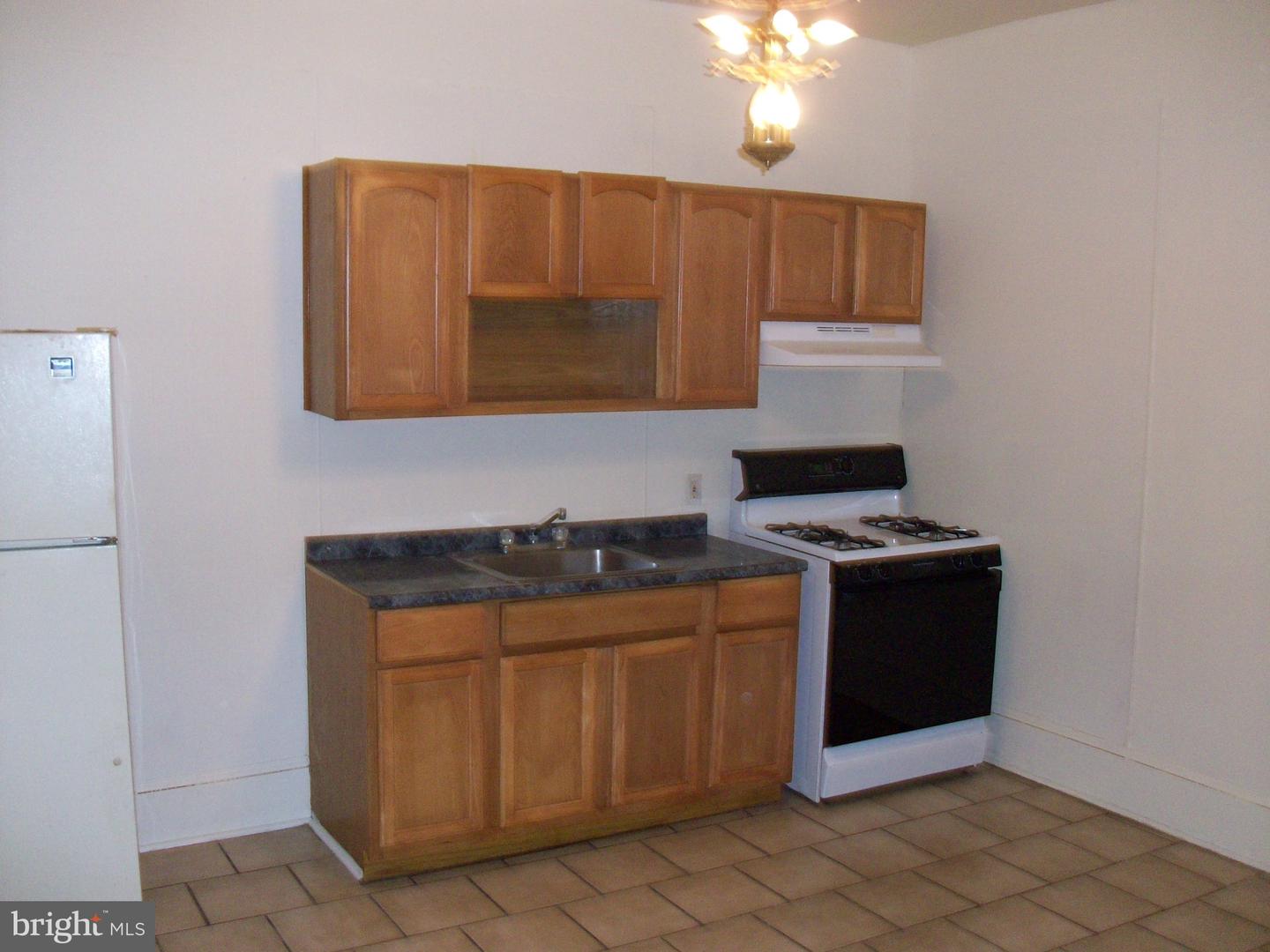 2947 N 9th St Property Photo 9