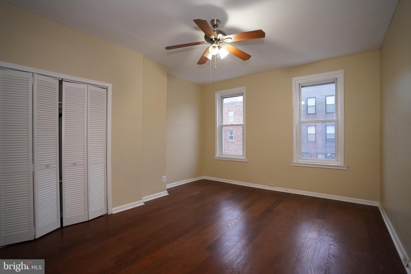 2512 N Front St Property Photo 13
