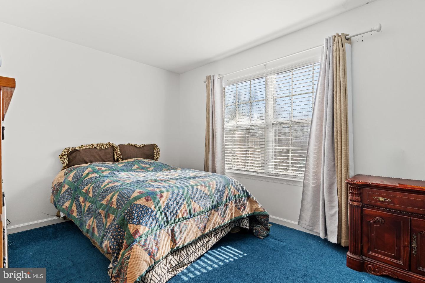 6671 Musgrave St Property Photo 9