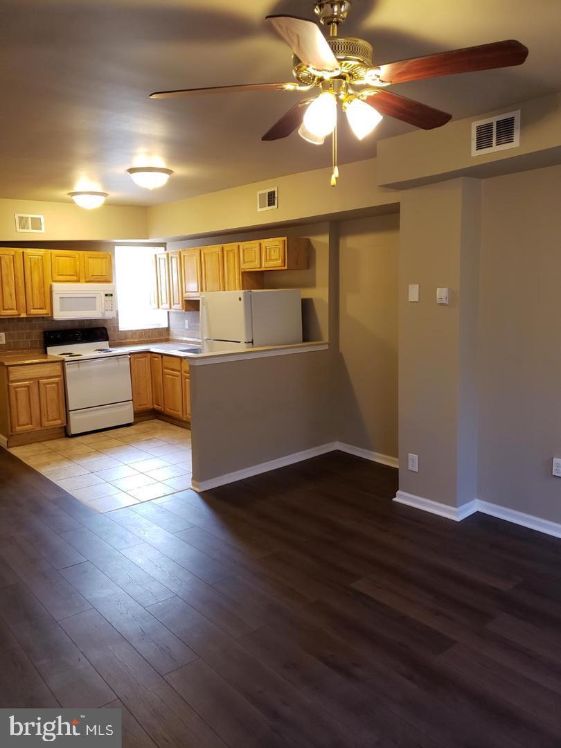 2629 N Jessup St Property Photo 13
