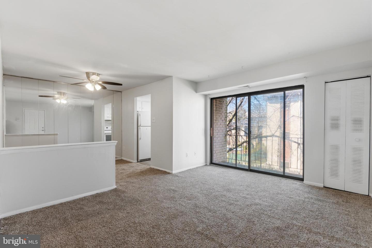 8030-00 Ditman St #40g Property Photo 4