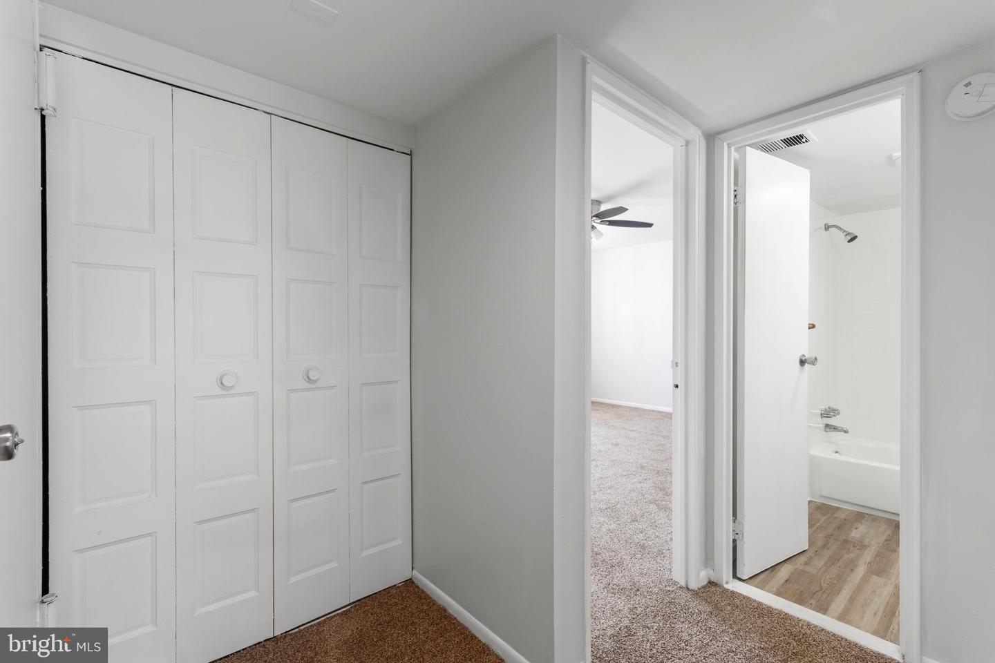 8030-00 Ditman St #40g Property Photo 10