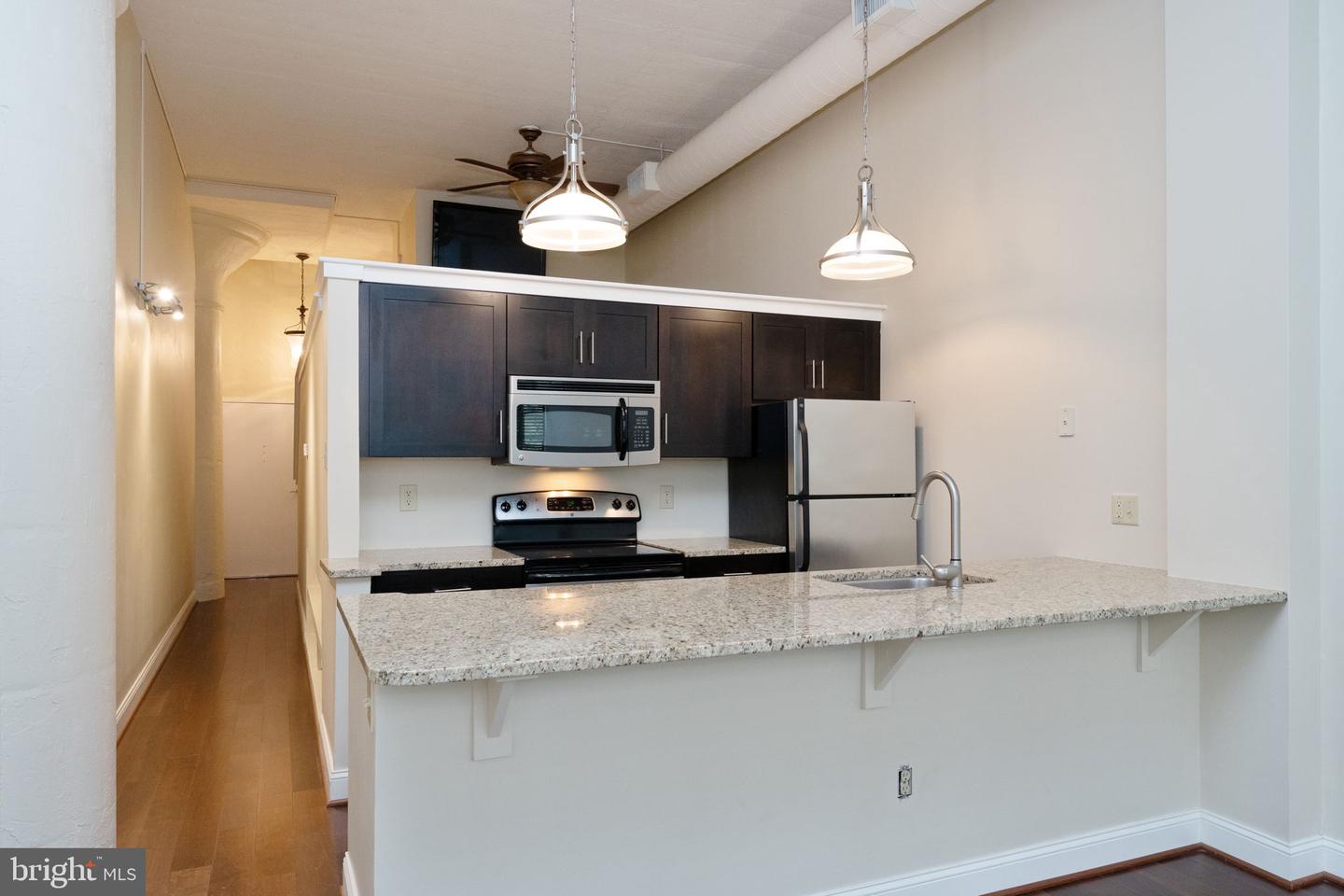 2429-41 Locust St #319 Property Photo 8