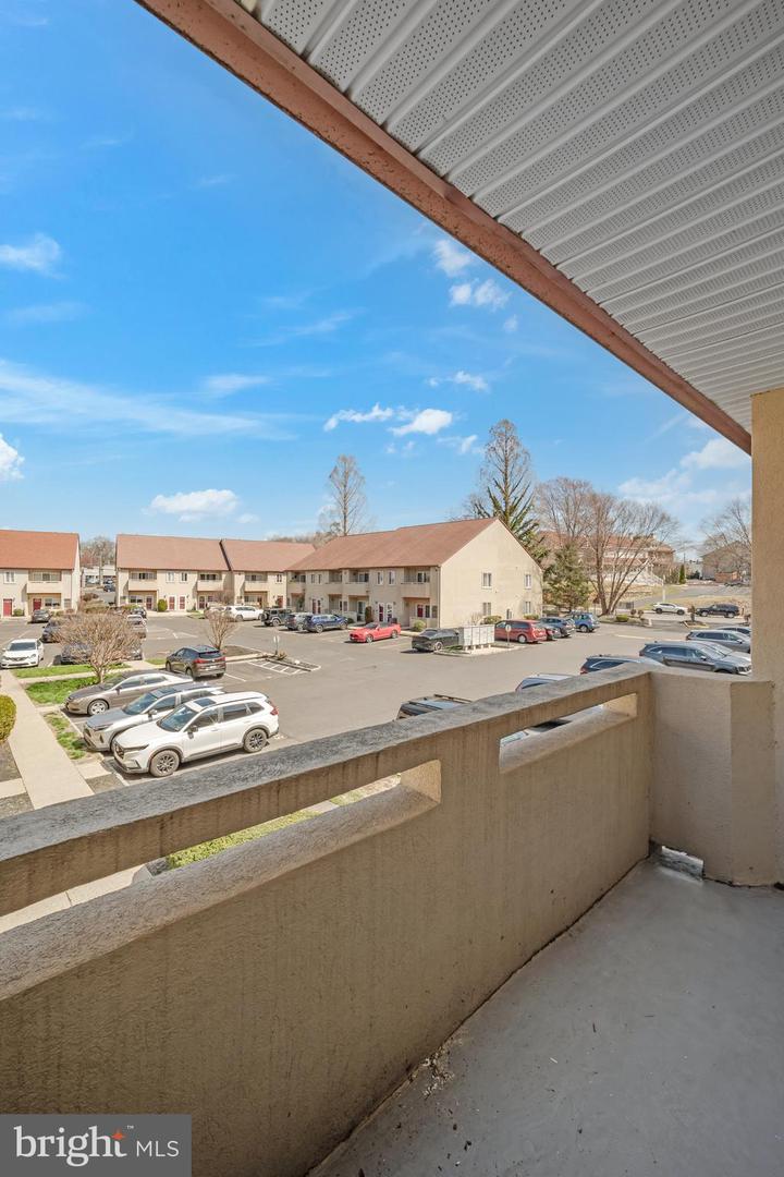1630-90 Welsh Rd #40e Property Photo 17