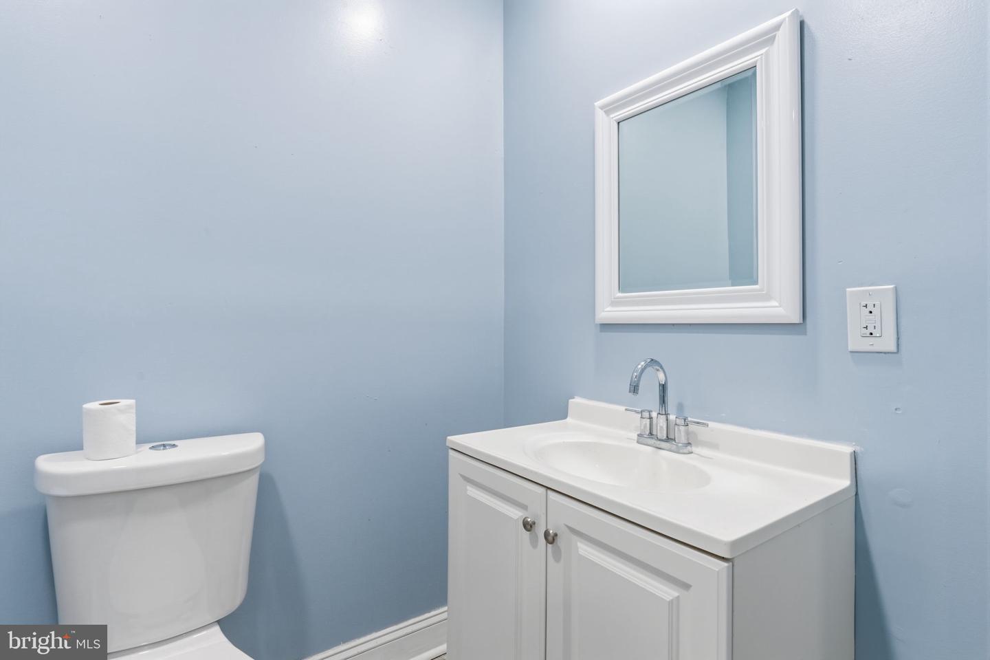 433 W Somerset St Property Photo 14