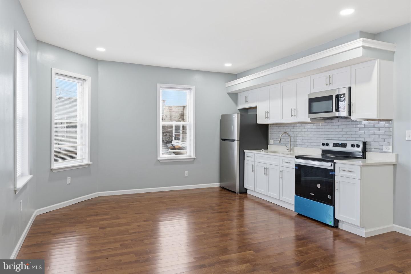 3128 F St Property Photo 18