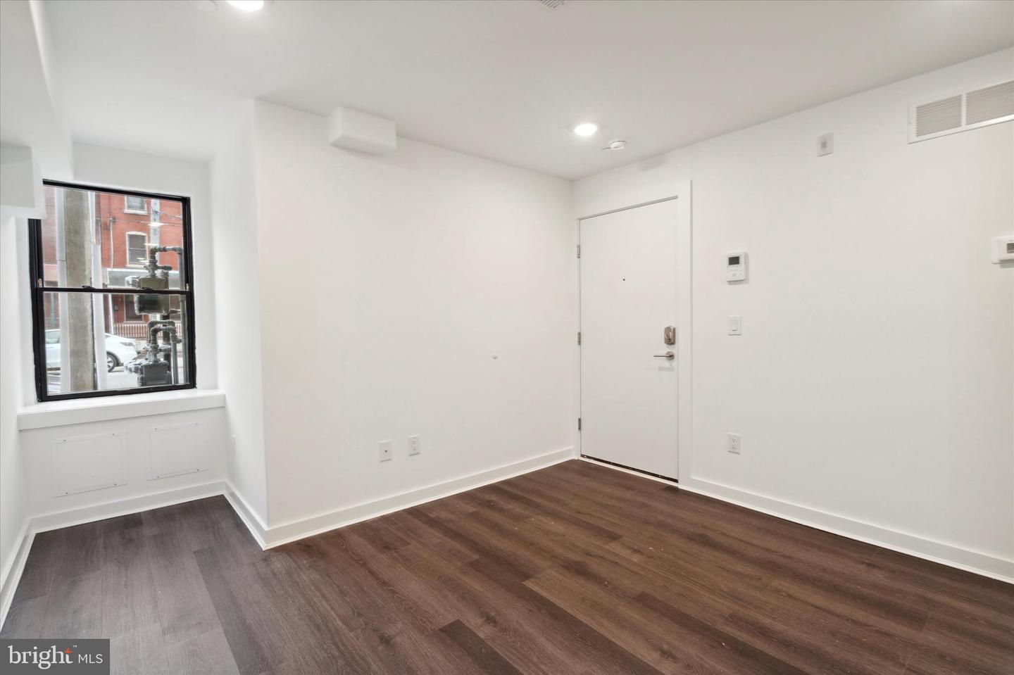 4021 Haverford Ave Property Photo 7