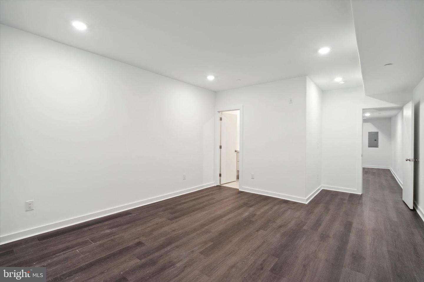 4021 Haverford Ave Property Photo 13