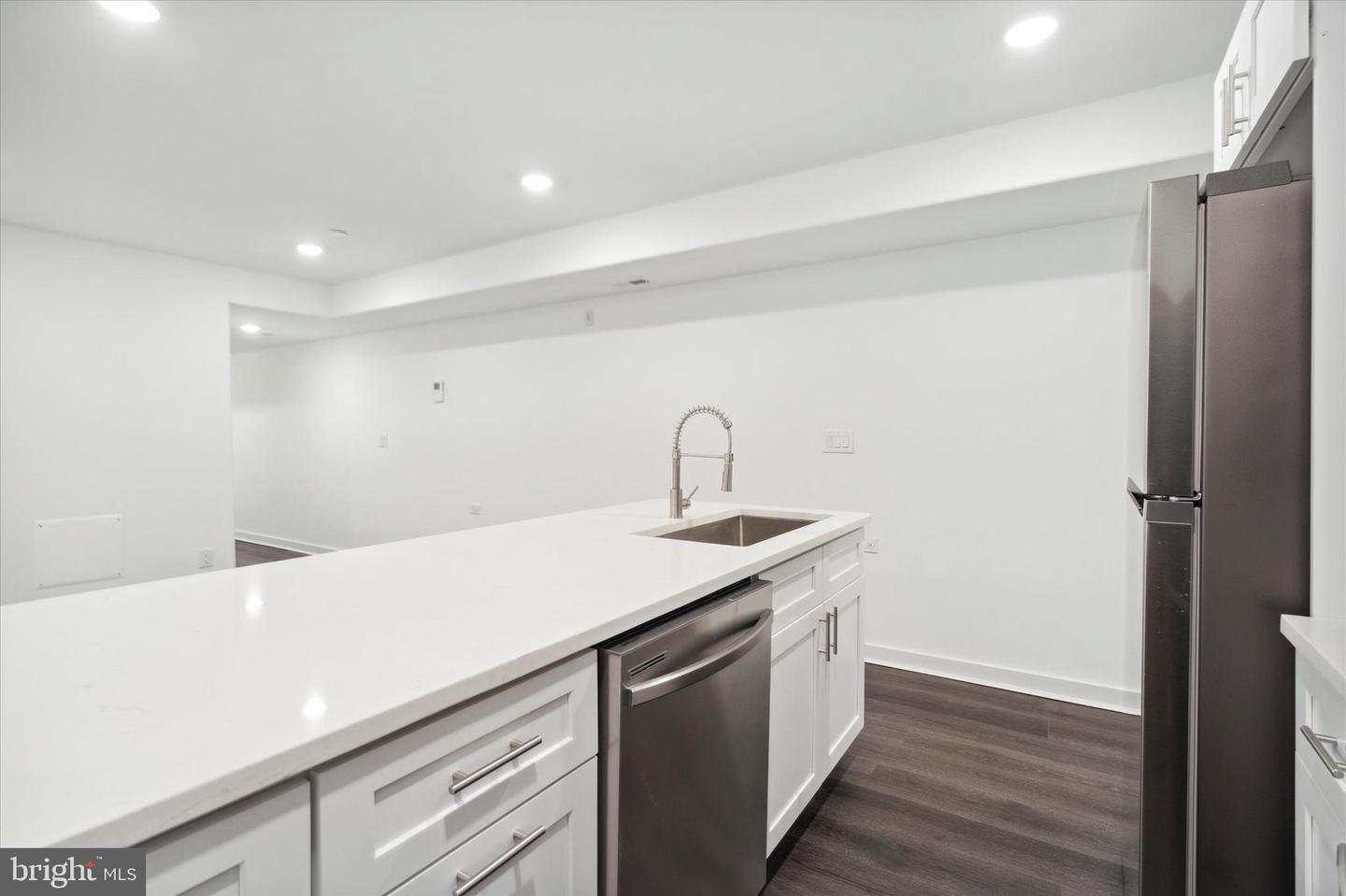 4021 Haverford Ave Property Photo 34