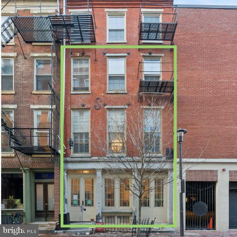 215 Church St Property Photo 1