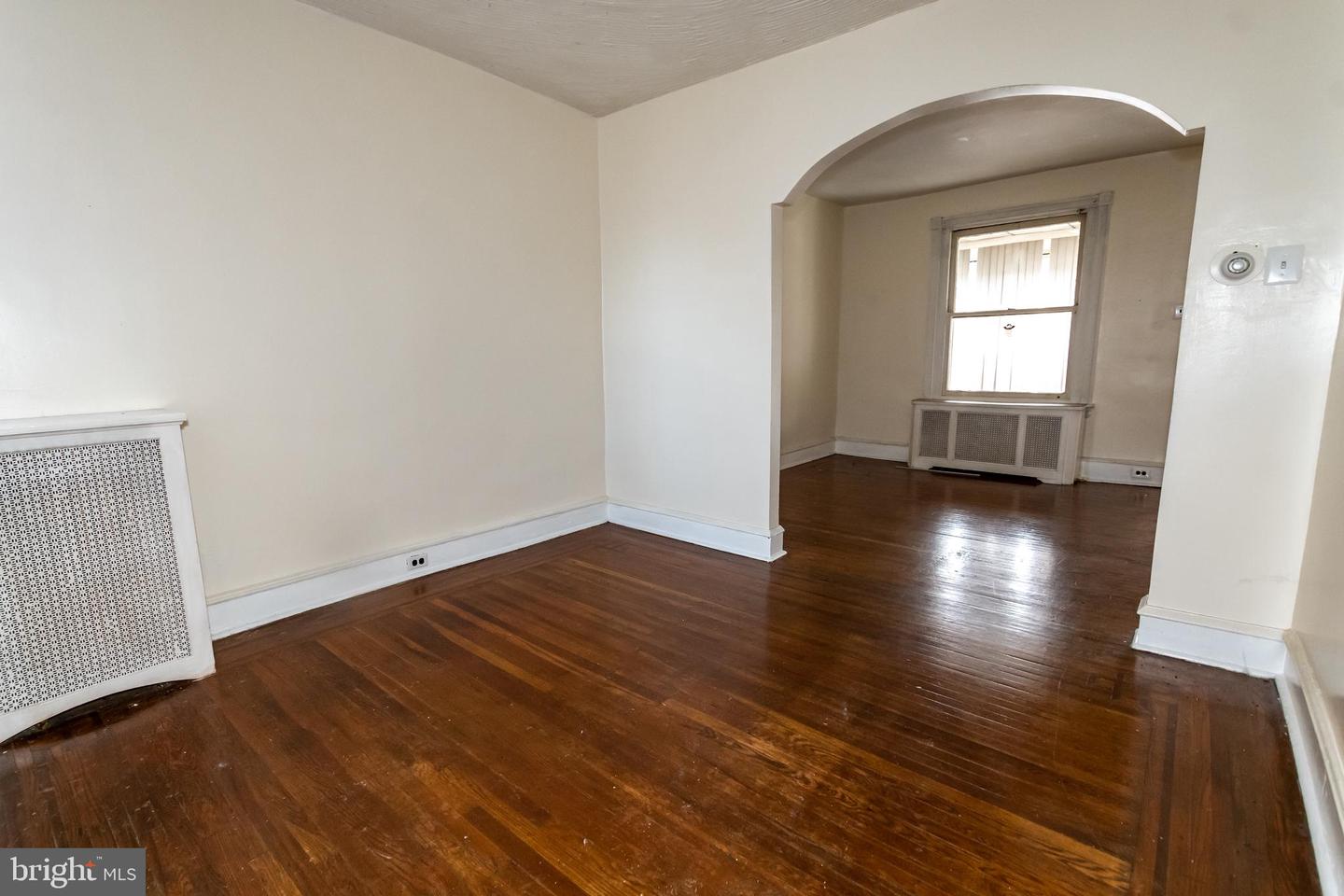 217 S 58th St Property Photo 4
