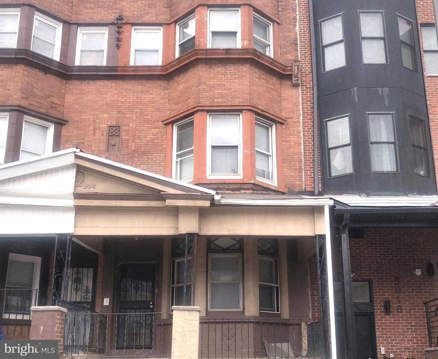3016 N Broad St Property Photo 1