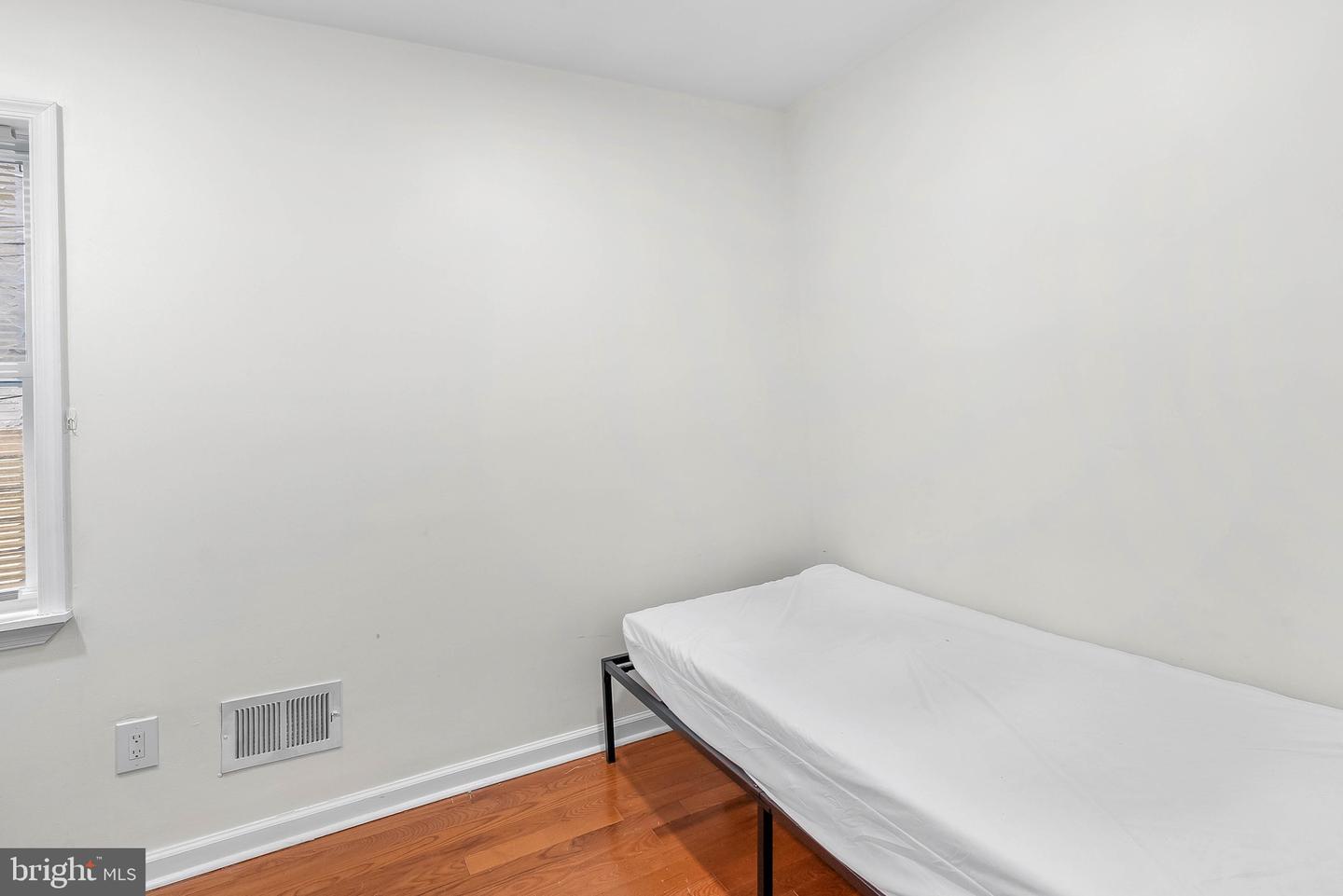 1504 Brown St Property Photo 7