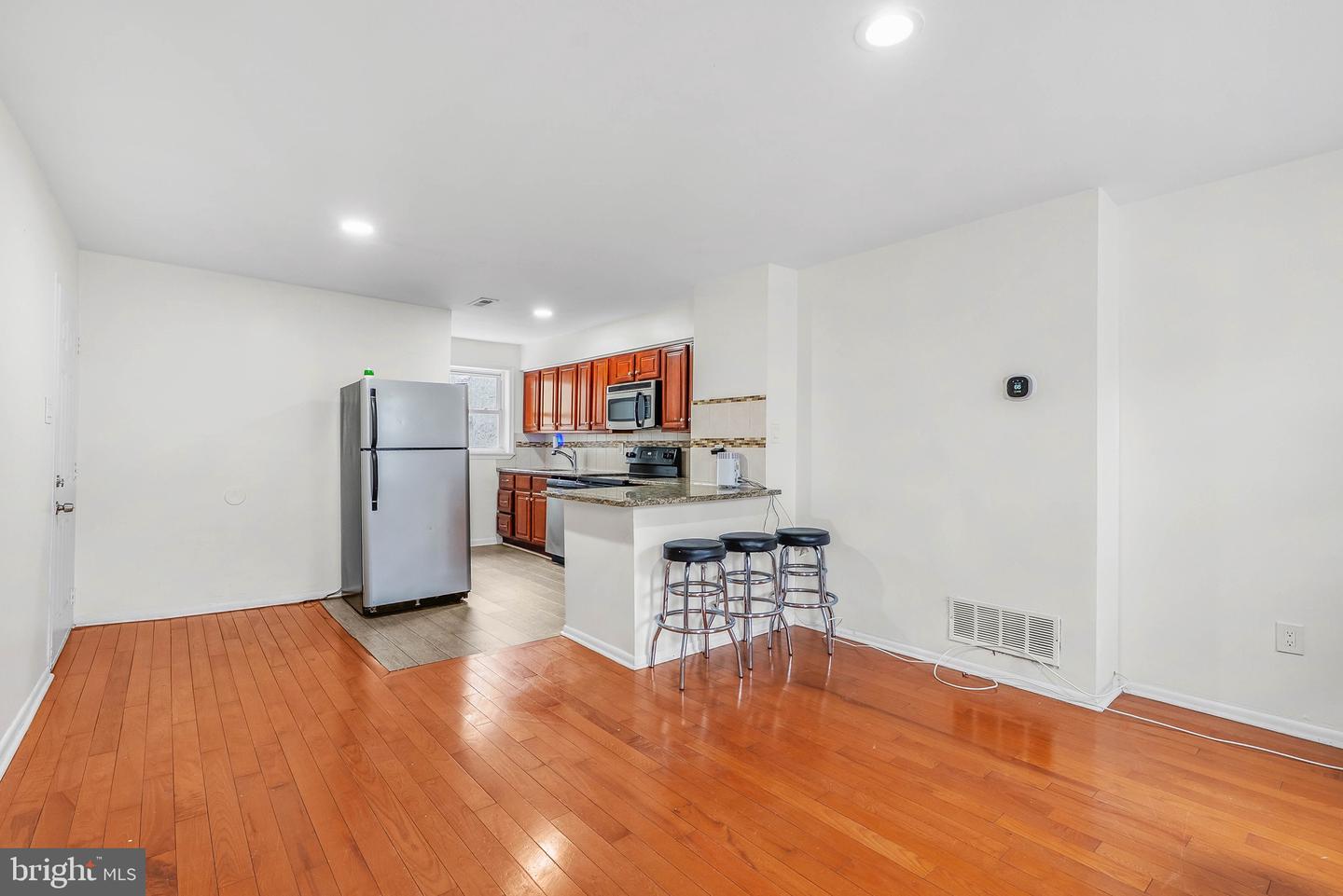 1504 Brown St Property Photo 17